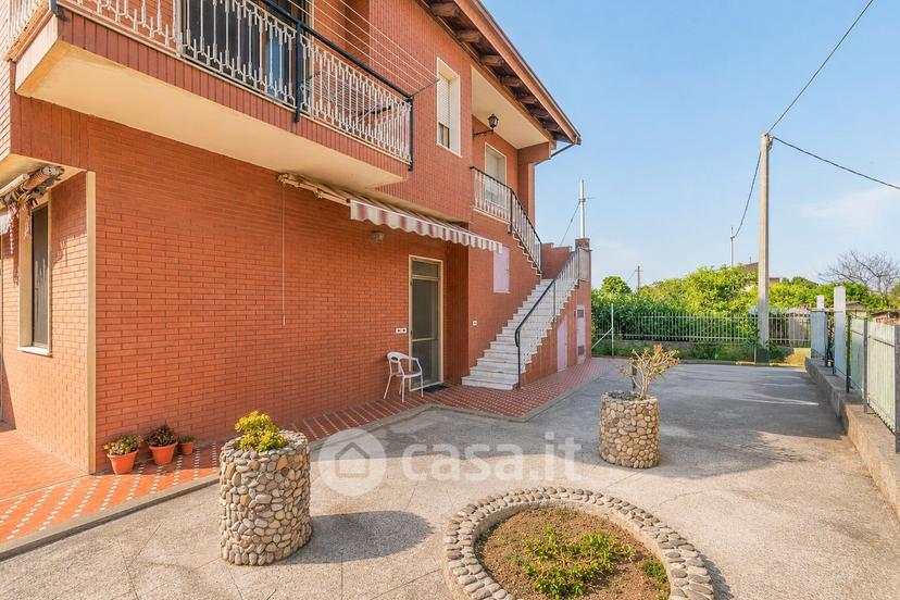 Villa in Via Tiziano 6 — foto 9 di 55