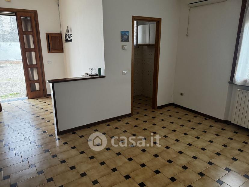Trilocale in Via Nuova 24 — foto 2 di 22