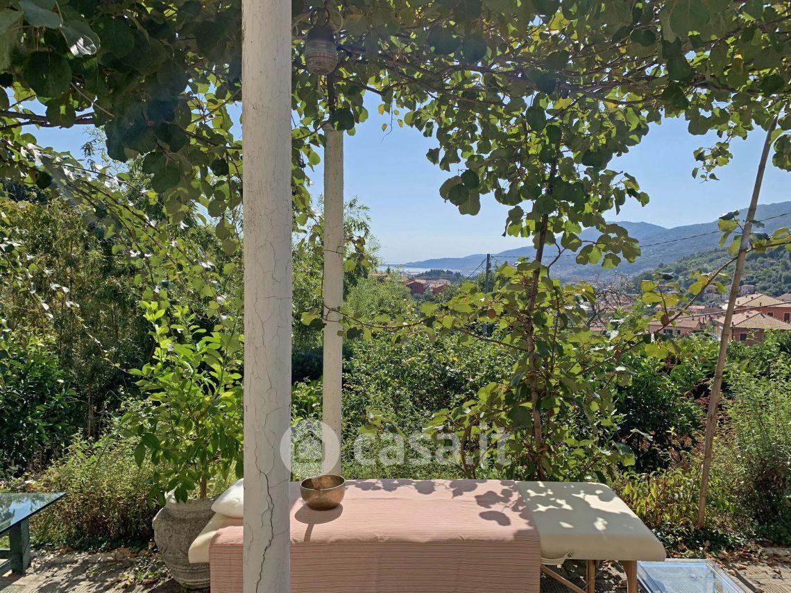 Villa in Variante Aurelia
