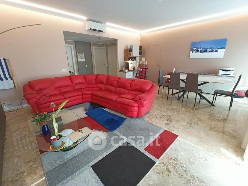 Trilocale in Viale Brenta 3 — foto 2 di 34