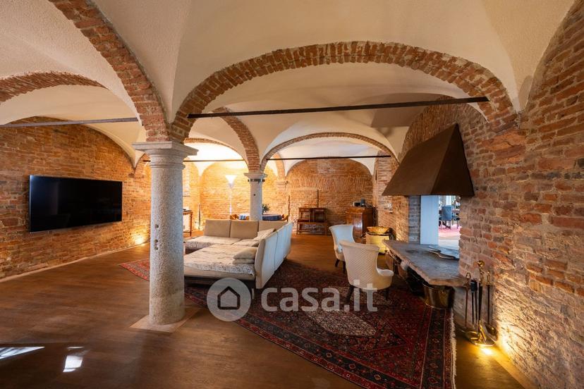 Villa in Viale Lodi 45 — foto 25 di 88