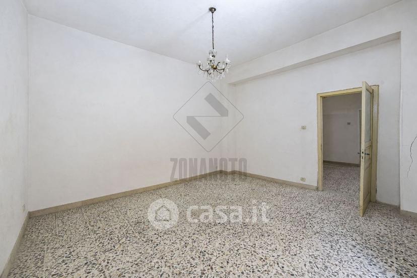 Trilocale in Vico Taro 23 — foto 3 di 9