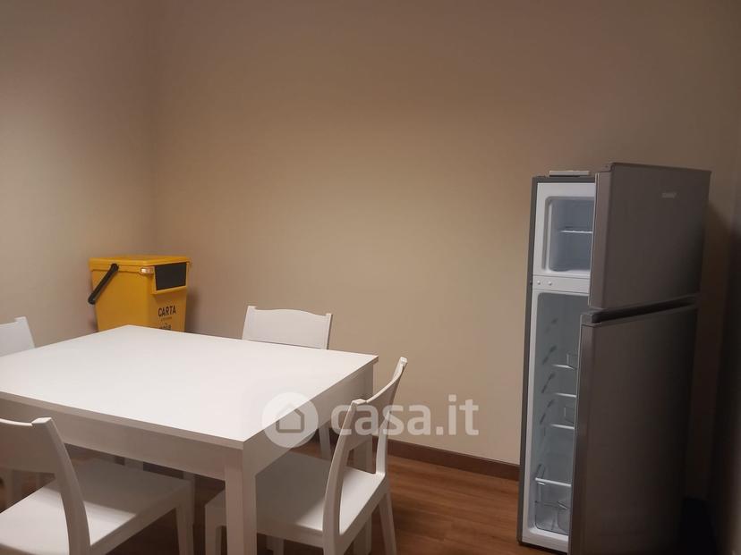 Bilocale in Largo Cesare Battisti 32