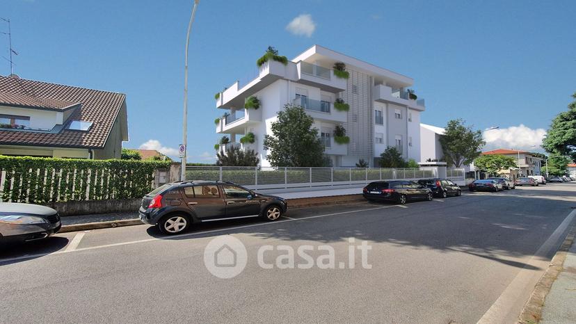 Quadrilocale in Via Ariberto d' Intimiano 18 — foto 7 di 13