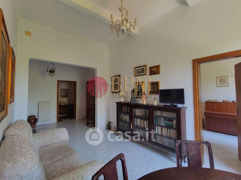 Quadrilocale in Piazza della Vittoria 30 — foto 22 di 38