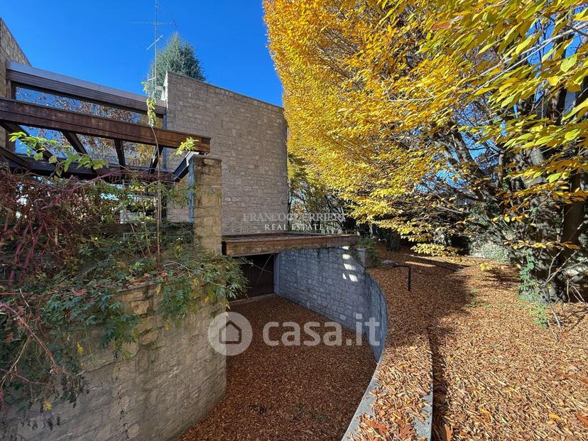 Villa in Via Alcide de Gasperi — foto 15 di 38
