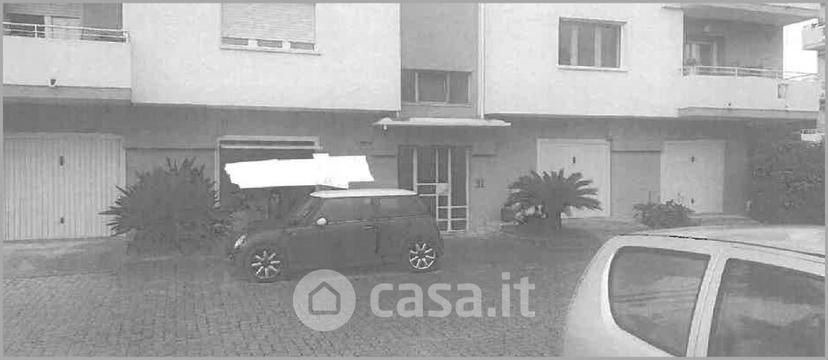 Quadrilocale in Via Carlo Marx — foto 19 di 32
