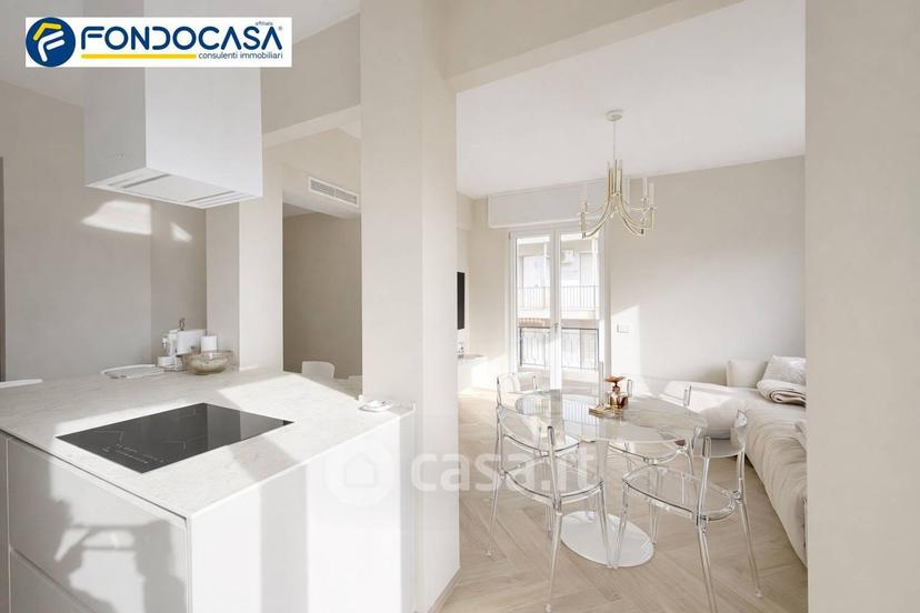 Quadrilocale in Via dei Conradi 6 — foto 12 di 30