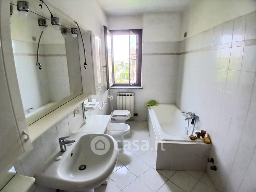 Villa in Via Viorate — foto 23 di 25