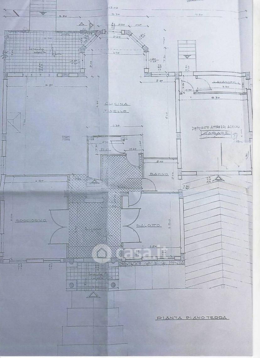 Villa in Via Gorizia 1 — foto 31 di 34