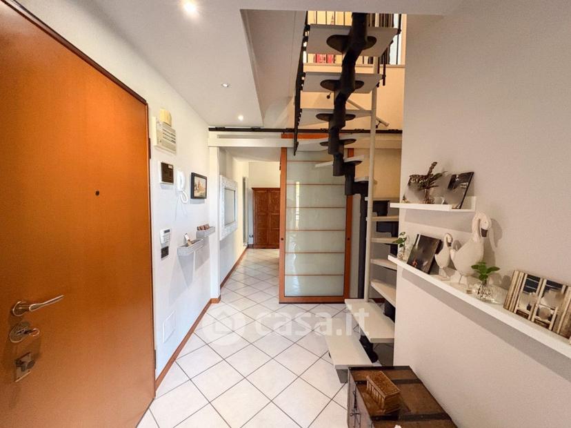 Quadrilocale in Via Giuseppe Piermarini 28 — foto 19 di 42