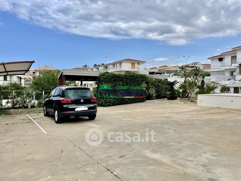 Trilocale in Via Cavaliere Luigi Bisani — foto 16 di 29