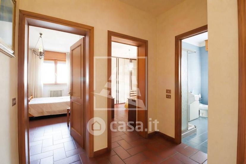 Villa in Via Terezin 5 — foto 2 di 40