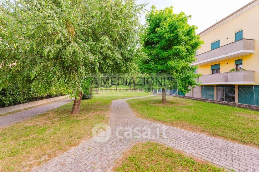 Bilocale in Via Enrico Mattei 1 — foto 5 di 31