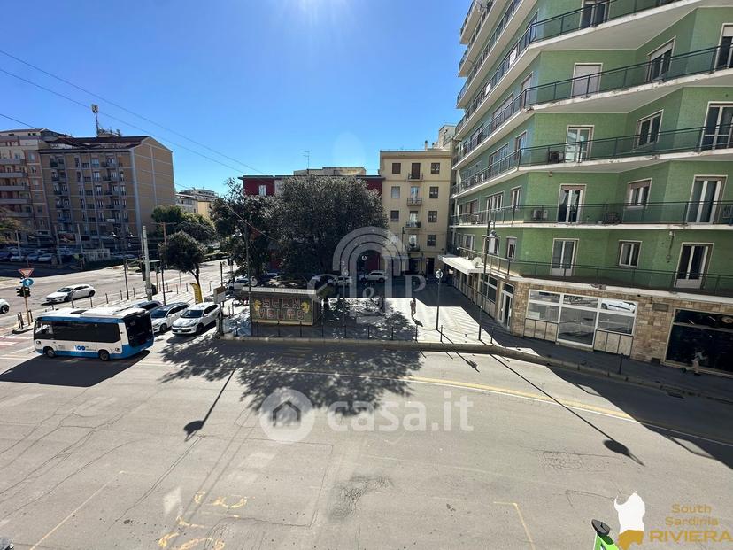 Trilocale in Via Alghero 70 — foto 17 di 51