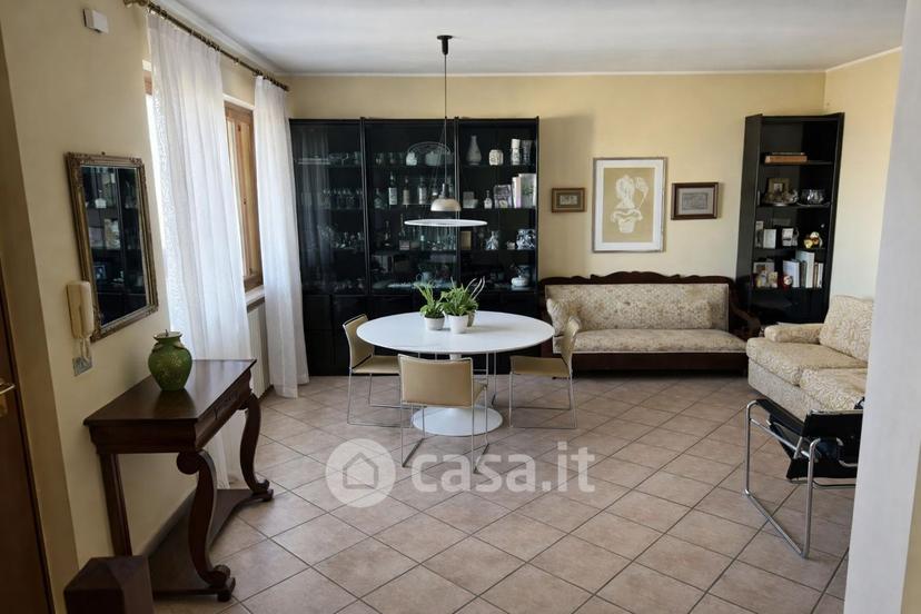 Villa in Via Luigi Polacchi — foto 22 di 34