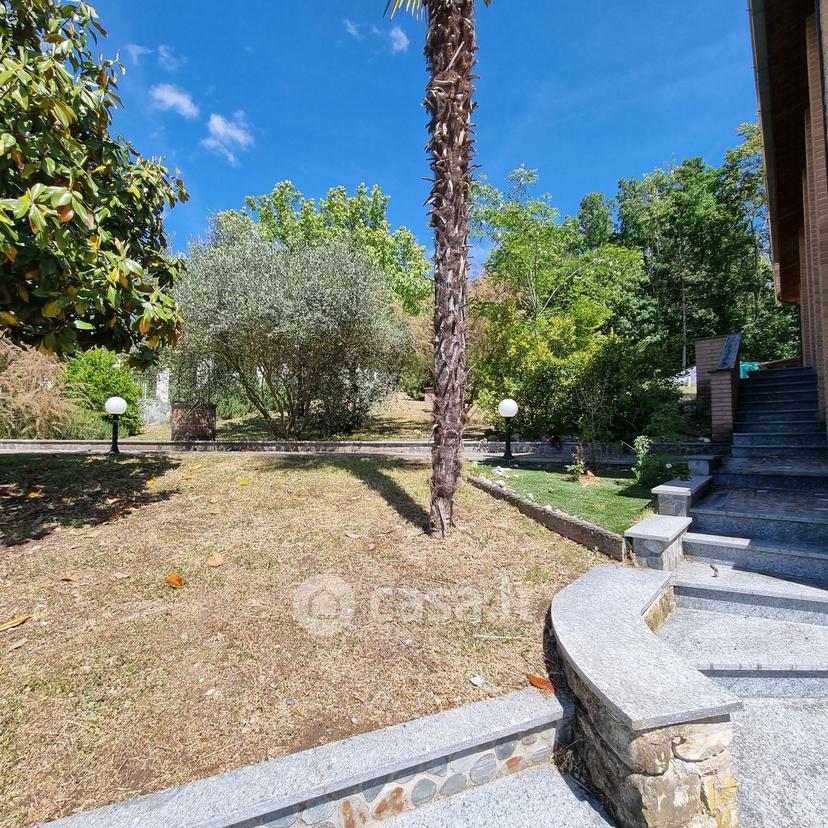 Villa in Via Alessandro Manzoni 32 — foto 51 di 63