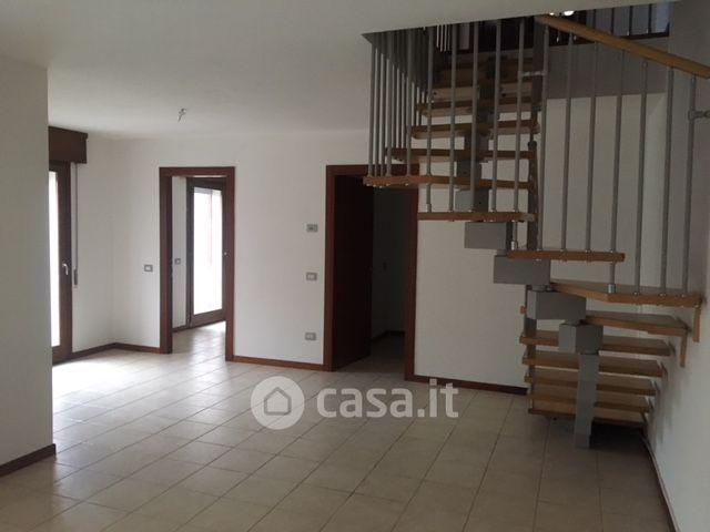 Appartamento in Via Monte Zovetto 36 — foto 3 di 28