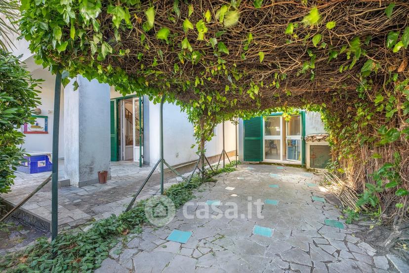 Villa in Via Porto San Giorgio — foto 2 di 38