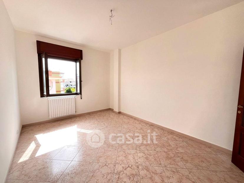 Appartamento in Via Eugenio Montale — foto 18 di 59