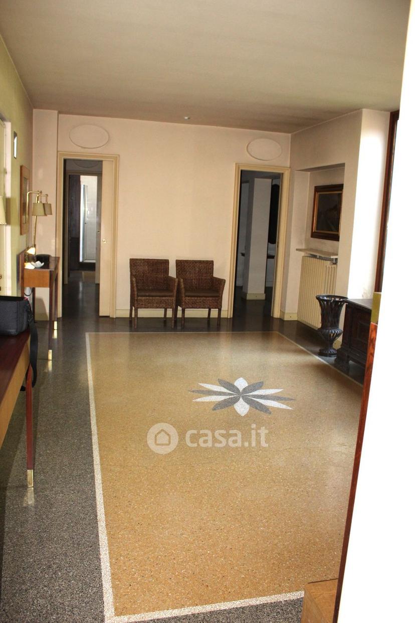 Villa in Via Rossini Gioacchino 14 — foto 5 di 35