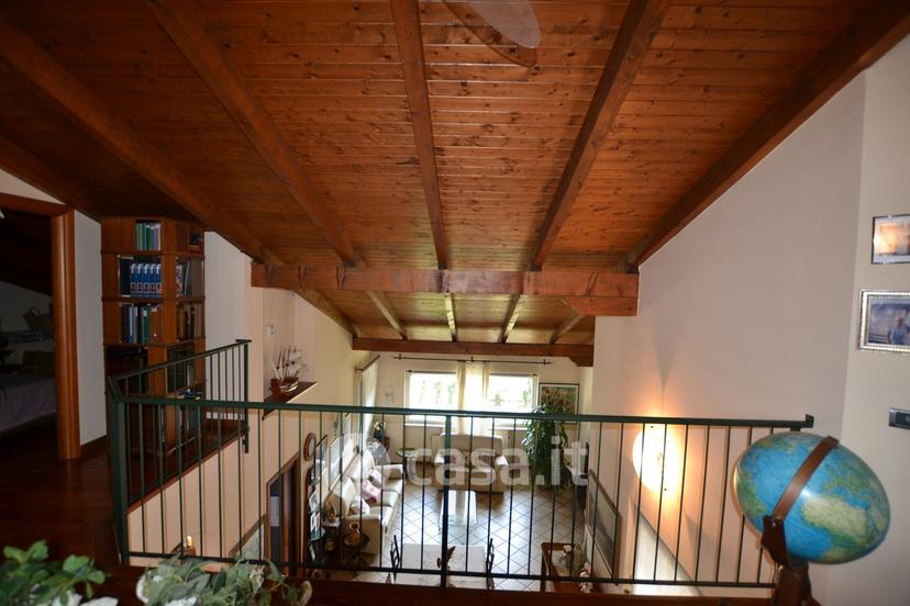 Villa in Via Roma 11 — foto 32 di 40