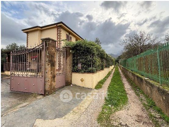 Villa in Via del Cormorano 12 — foto 16 di 31