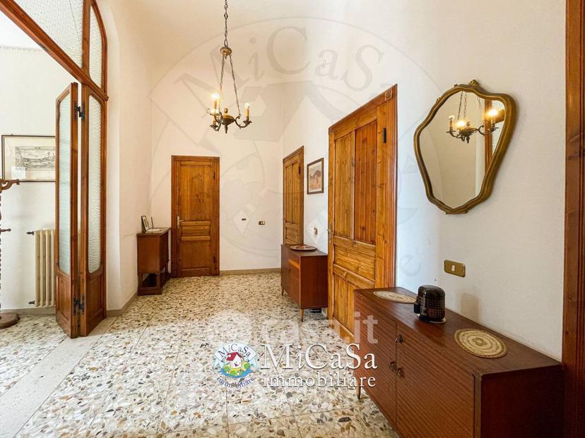 Appartamento in Viale delle Cascine 50 — foto 5 di 30