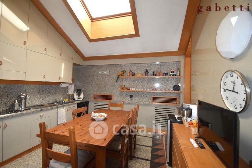 Appartamento in Via Alessandro Volta 62 — foto 18 di 45