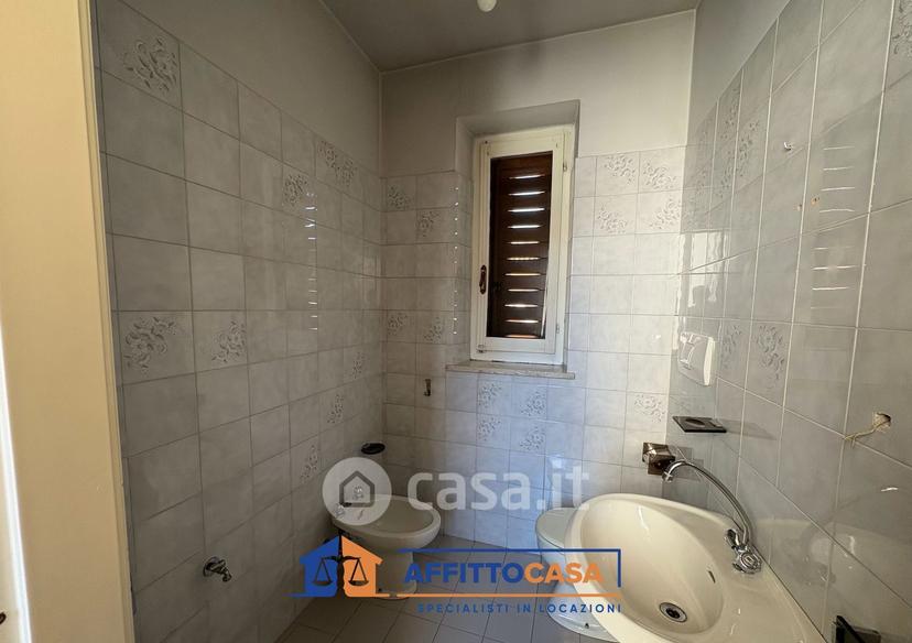 Appartamento in Via Bartolomeo Muzzone — foto 19 di 21
