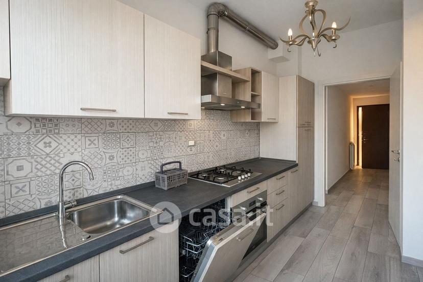 Trilocale in Via Giovanni Verga — foto 11 di 20