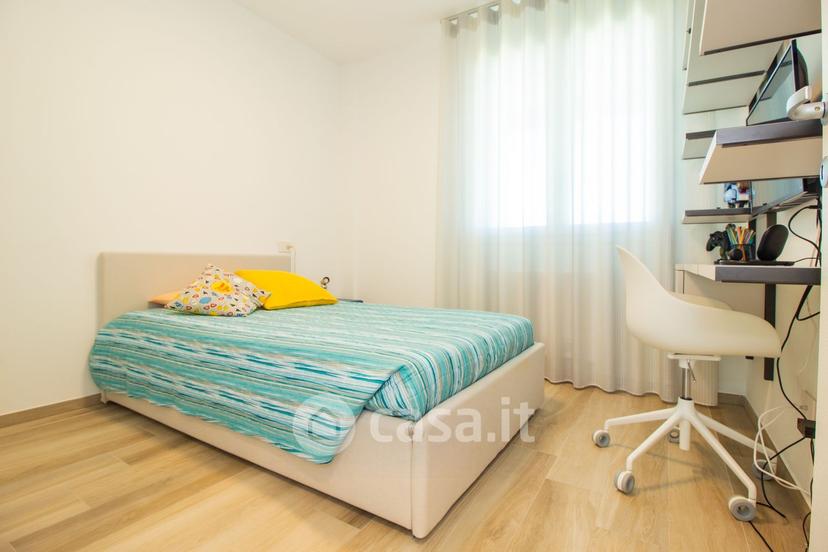 Trilocale in Via Pompeu Fabra 13 — foto 35 di 48