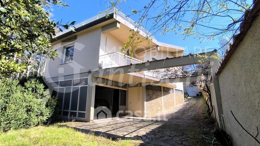 Villa in Via dei Cappuccini — foto 6 di 58