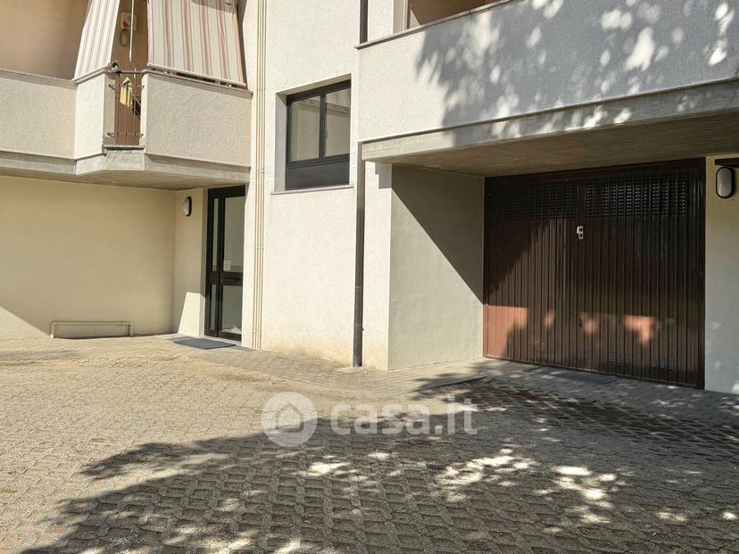 Quadrilocale in Giulio Pastore 13 — foto 16 di 42