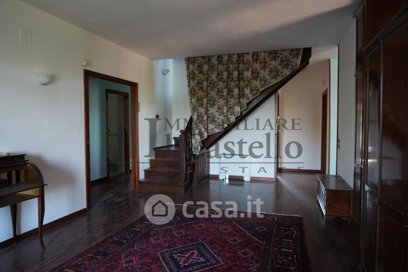Villa in Via Vitellino — foto 26 di 42
