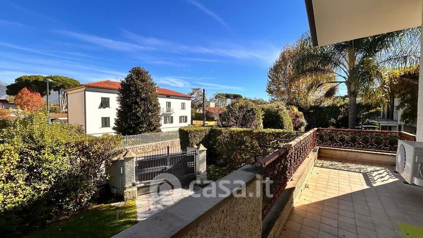 Villa in Via L. Raffaelli 63 — foto 9 di 36