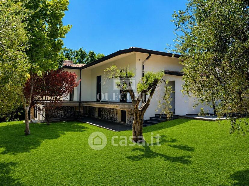 Villa in Via Castellana — foto 14 di 30