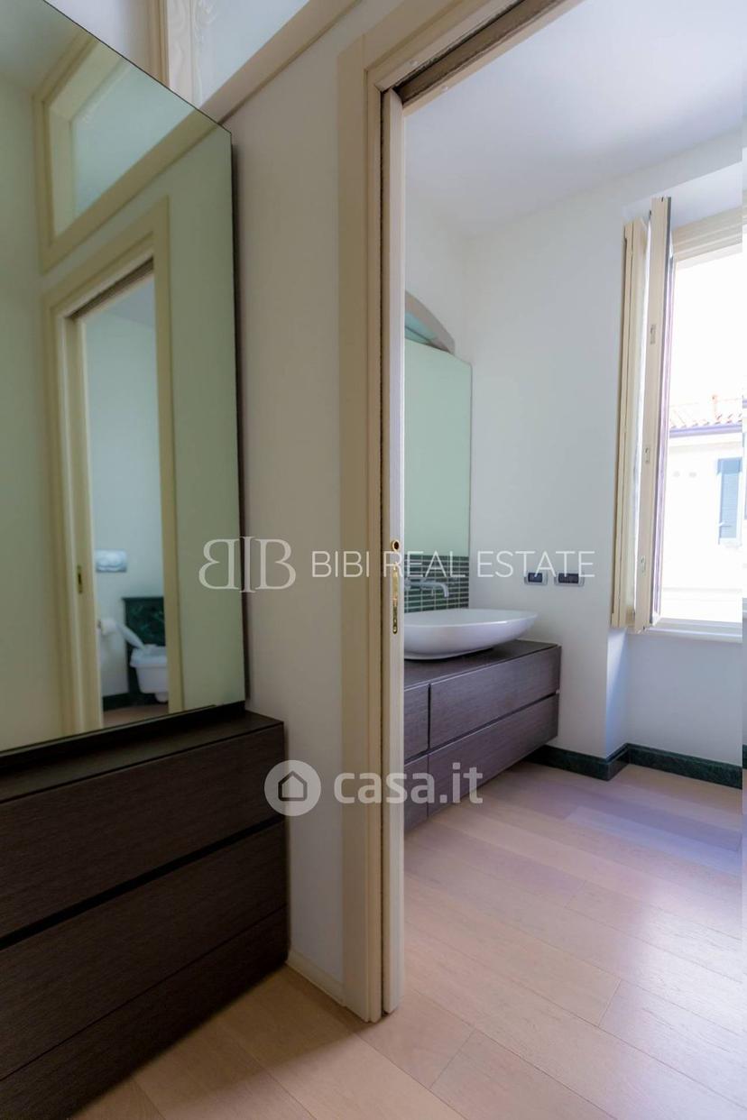 Trilocale in Via Massimo d'Azeglio 11 — foto 32 di 49