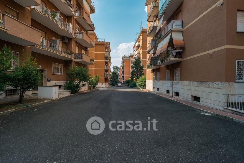 Stanza in Via Giuseppe Donati — foto 7 di 9