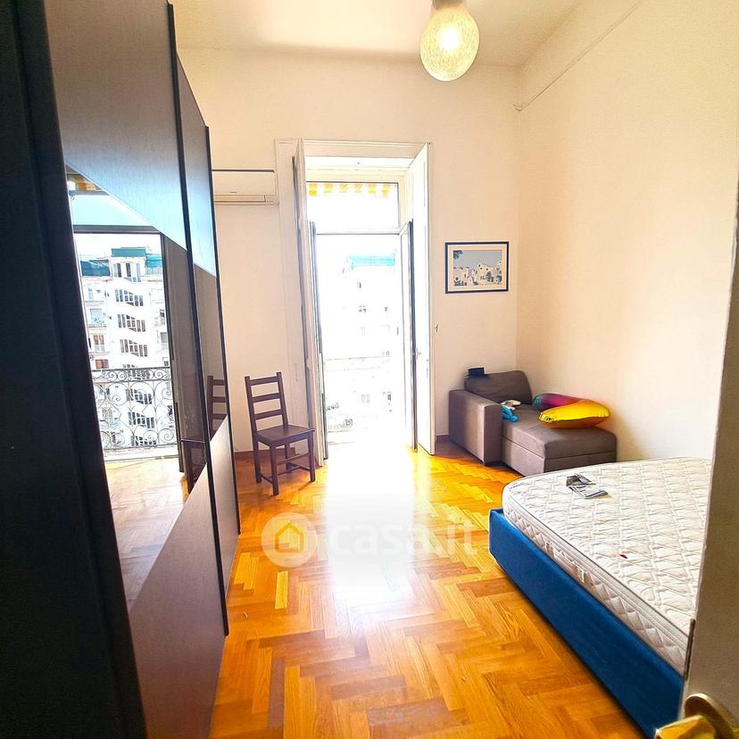 Trilocale in Via Aniello Falcone 46 — foto 9 di 19