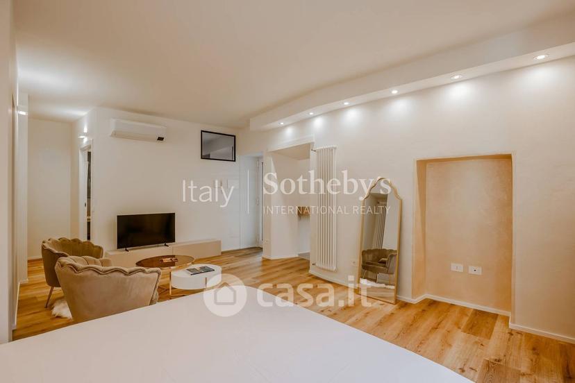 Quadrilocale in Via Graziano Ponzone — foto 2 di 12