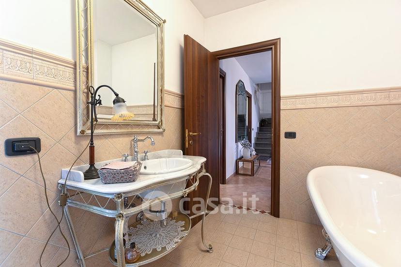 Villa in dei Papaveri — foto 30 di 55
