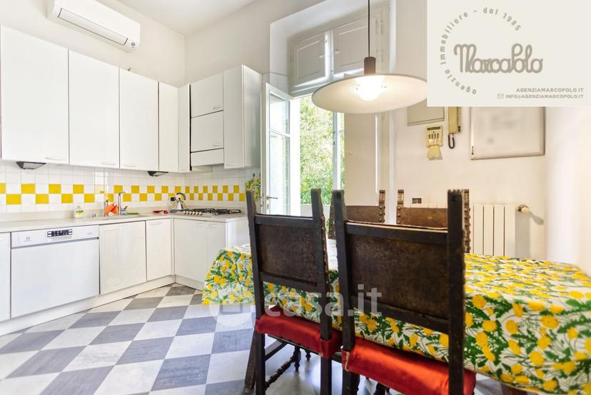 Villa in Via C. Cavour 1 — foto 5 di 31