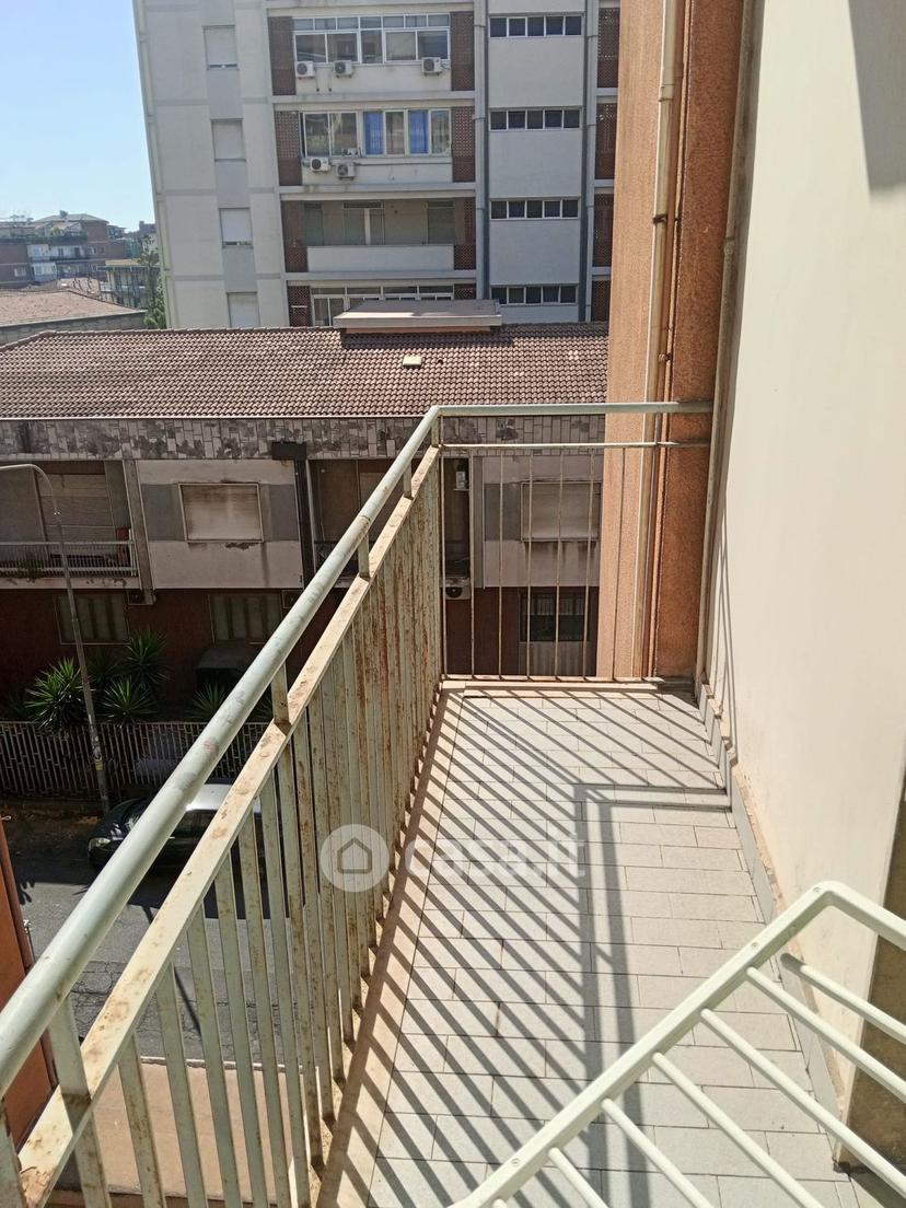 Stanza in Via Ficarazzi — foto 21 di 22