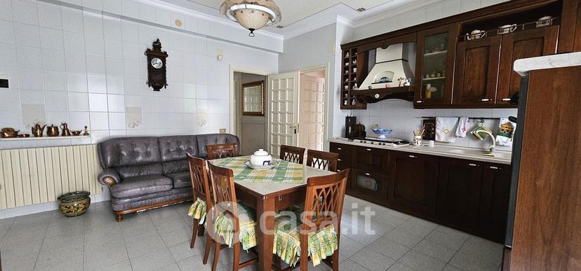 Quadrilocale in Viale Duca degli Abruzzi 14 — foto 29 di 31