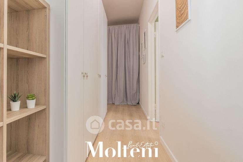 Stanza in Via Giacomo Leopardi 7 — foto 9 di 13
