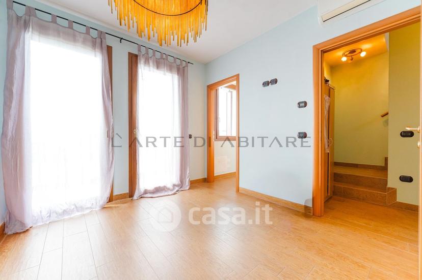 Villa in Via S. Maria 3 — foto 7 di 33