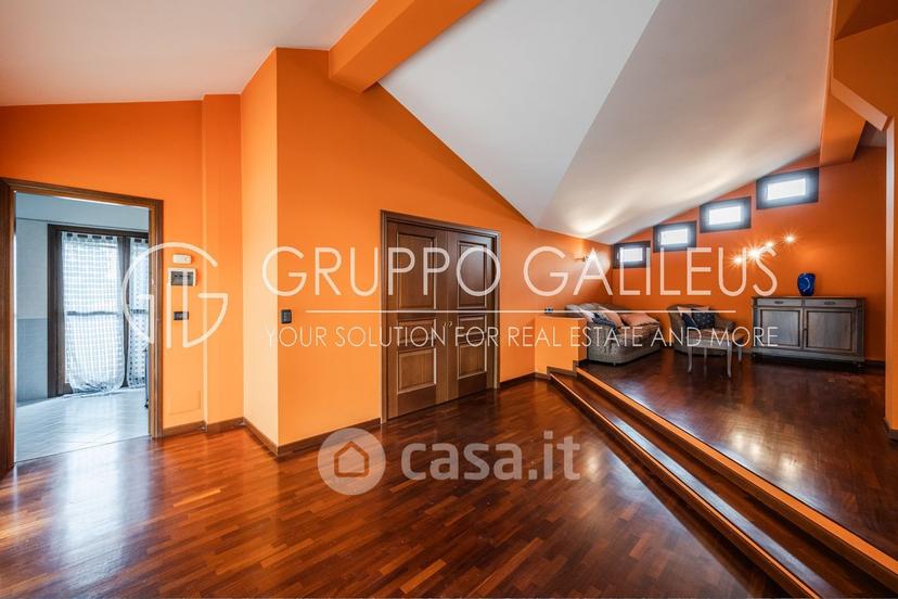 Villa in Via Giuseppe Bronzini 20 — foto 42 di 48