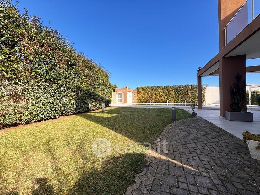 Villa in Via Giammatteo — foto 82 di 83