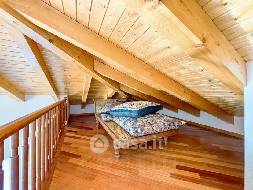 Villa in Via C. Battisti 84 — foto 24 di 39